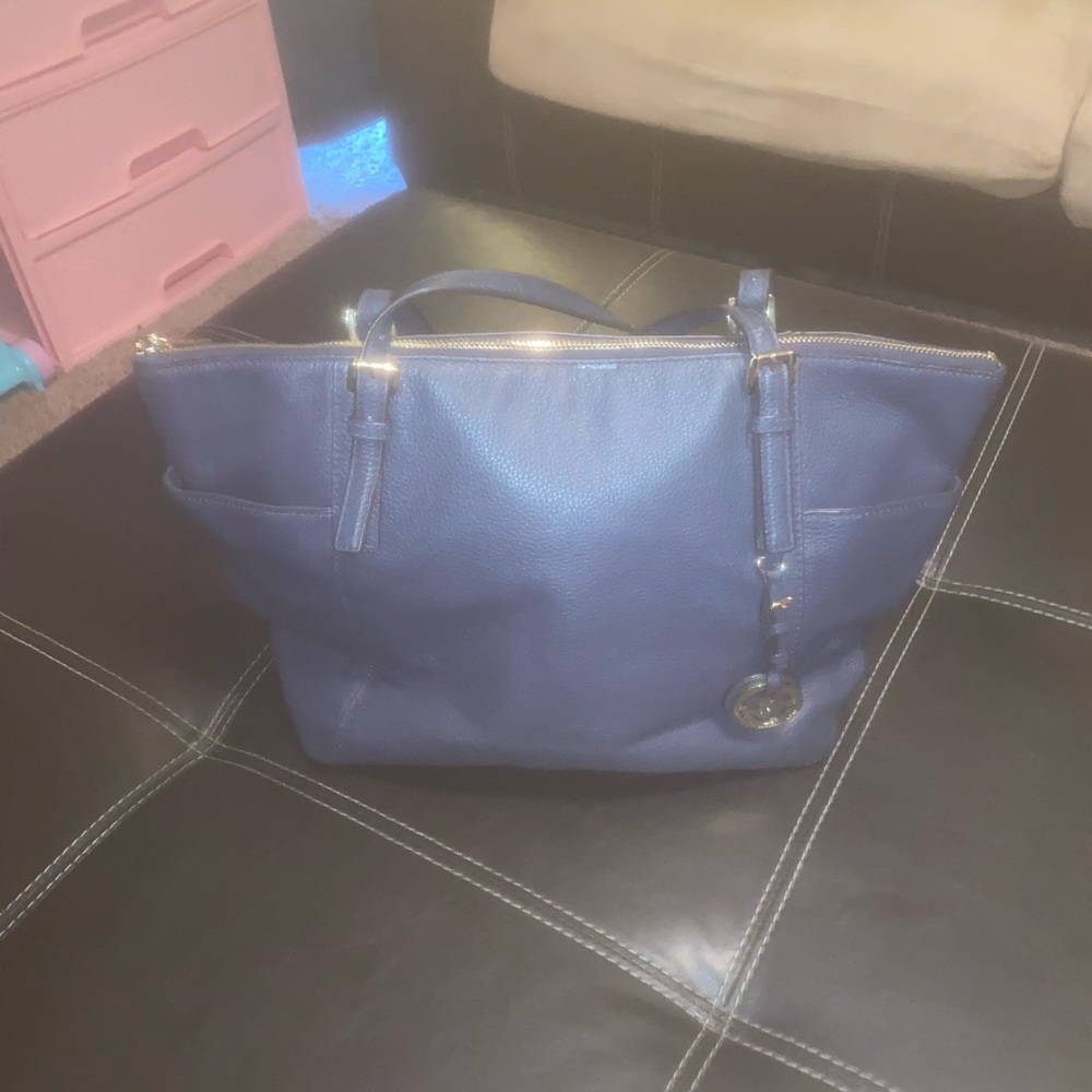 Michael Kors pre-loved - Picture 2 of 8